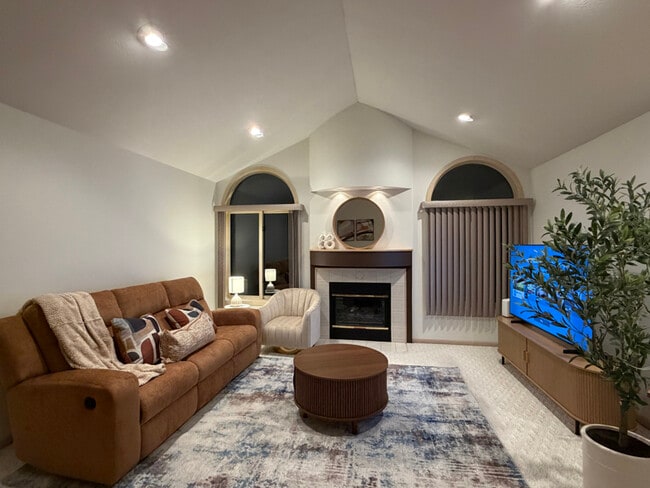 Photo - 4205 Brookcrest Dr SW