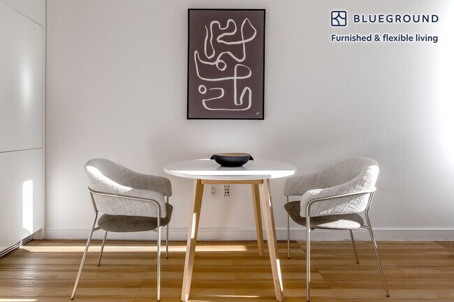 Photo - 70 W 45th St Unidad FL28-ID1394