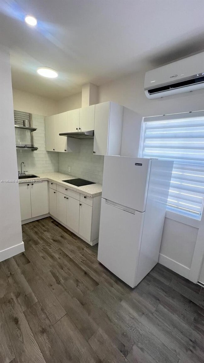 Building Photo - 7556 S Waterway Dr Unit 1 Rental