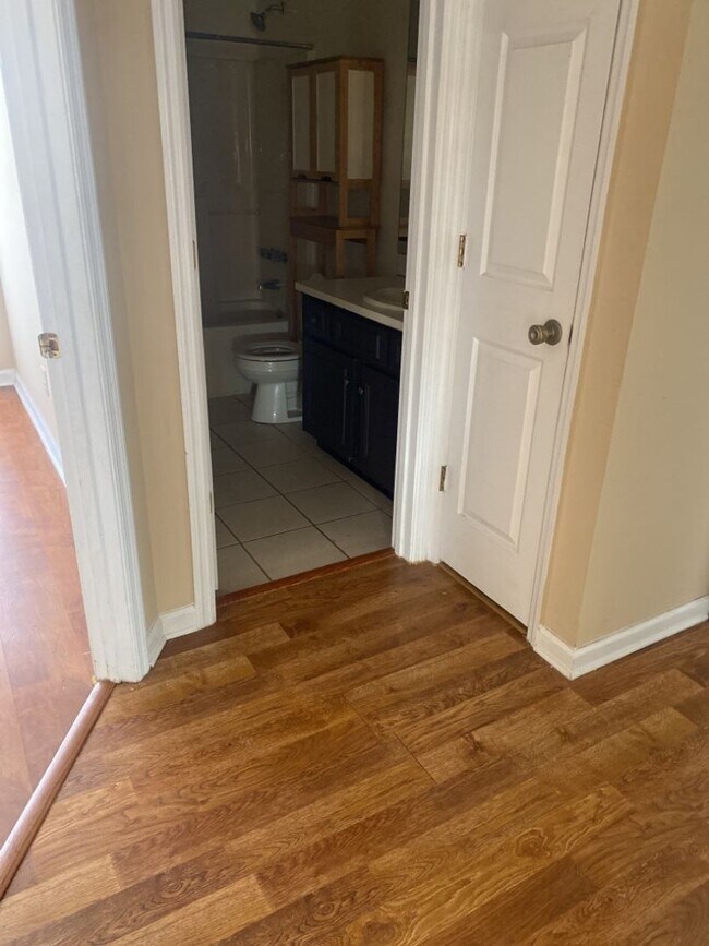 Photo - 5798 Stoneridge Drive- North Columbus