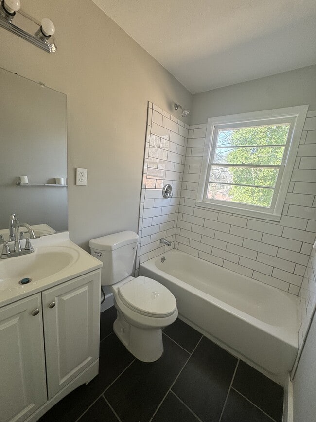 Photo - 2169 Barbara Ln