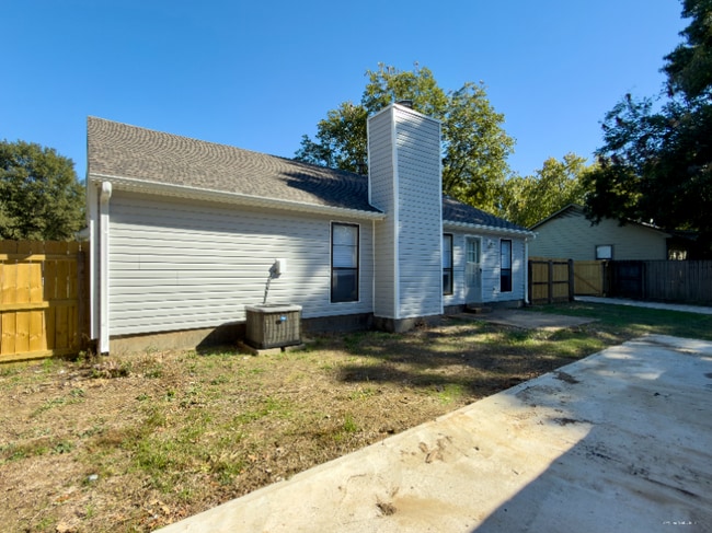 Photo - 3093 Barrycrest Dr