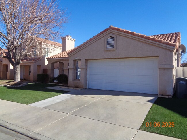 Nice Single Story Home in East Palmdale - Nice Single Story Home in East Palmdale