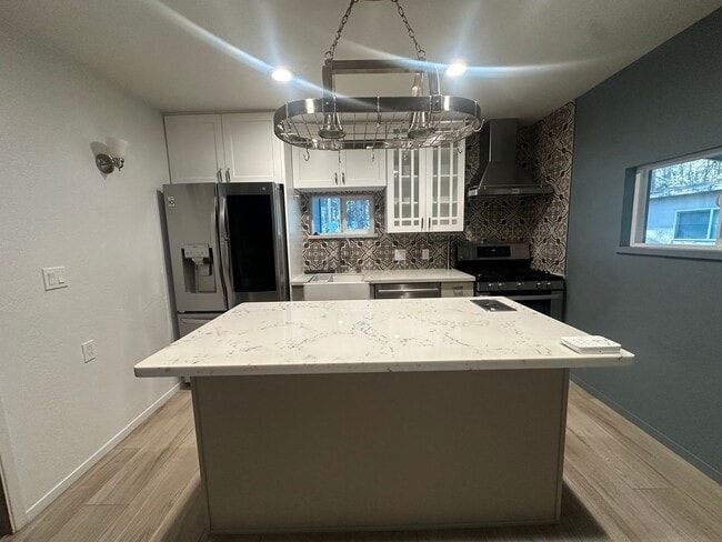 Photo - Quaint 3 Bedroom Home with Modern Upgrades...