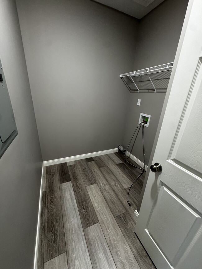 Photo - Muddy Springs 10 Plex Unit 200
