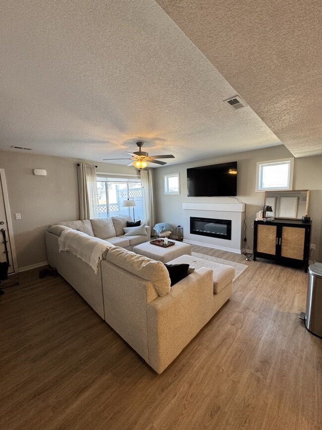 Photo - 2622 SE Osier Ave