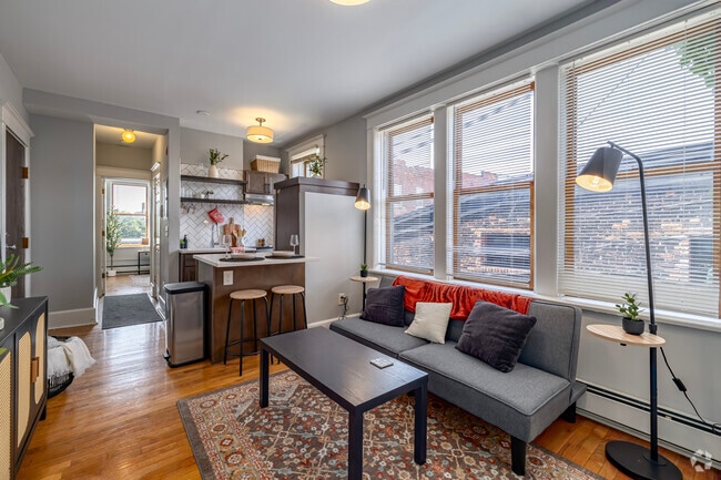 1BR, 1BA - 400SF - Living Room