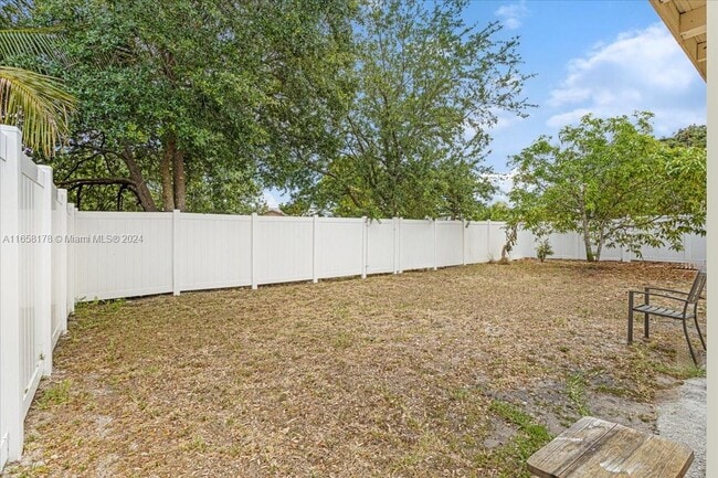 Photo - 22380 SW 66th Ave