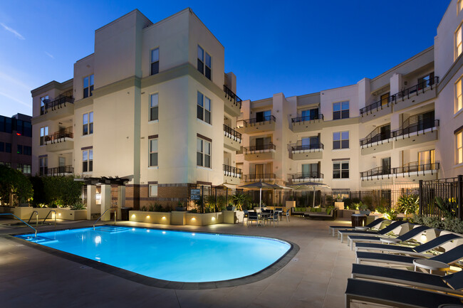 Building Photo - Avalon Pasadena Rental
