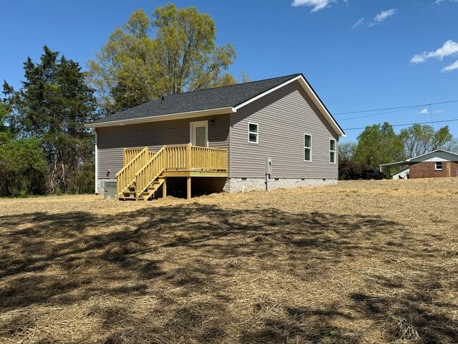 Photo - 949 Indian Hills Rd
