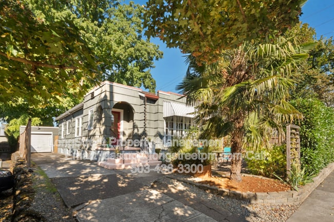 Photo - 4115 SE Gladstone St