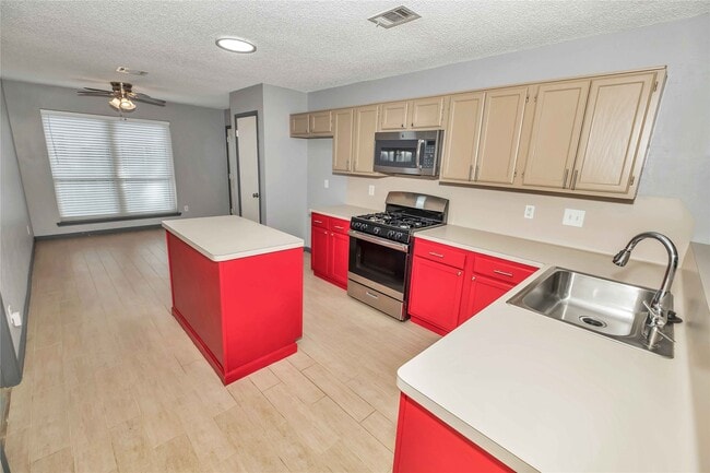 Photo - 5216 Spring Branch Dr