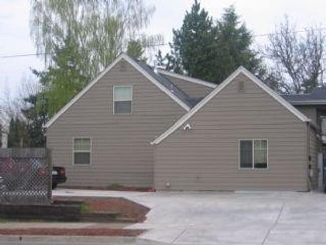 Photo - 711-719 East 24th Ave. Unidad 711