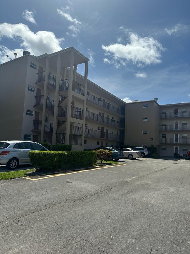 Photo - 225 Bonnie Blvd Unit 116