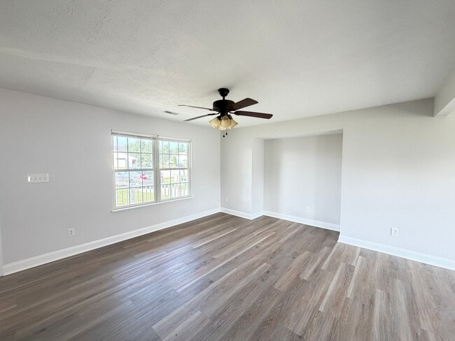 Photo - 6611 Hunters Creek Blvd