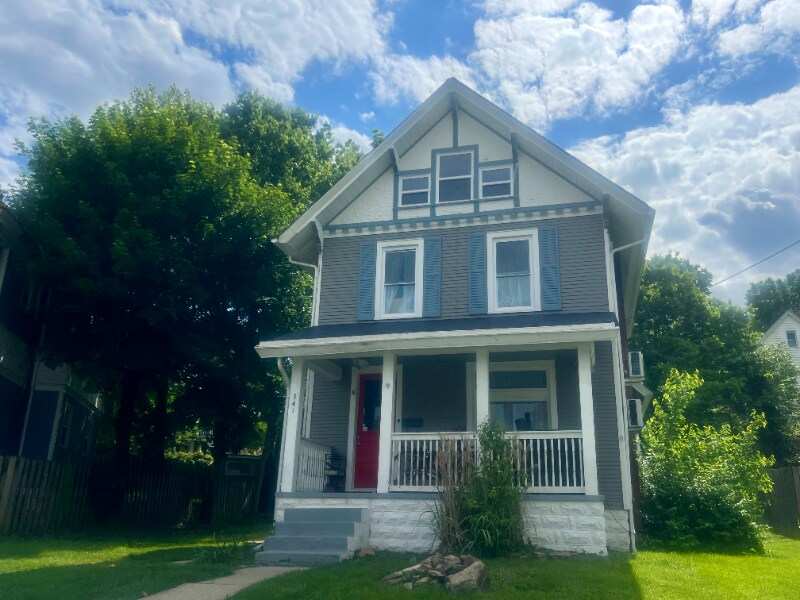 Photo - 341 Montclair Ave