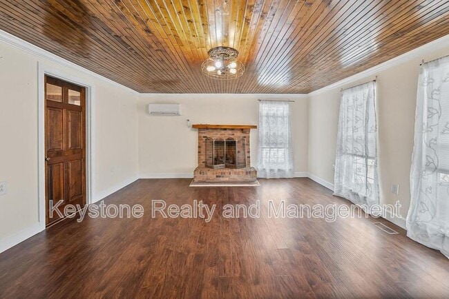 Photo - 1340 Donelson Pkwy