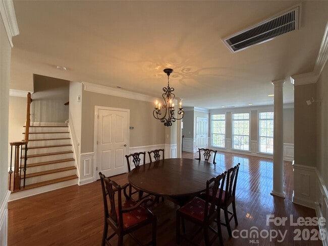 Photo - 2613 Huntman Way