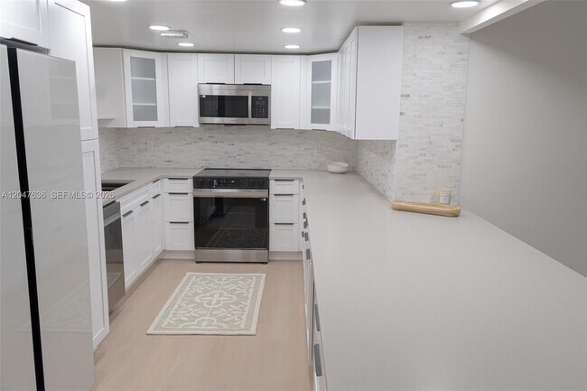 3051 N Course Dr Unit 107