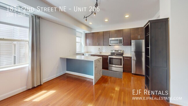 Photo - 1831 2nd St NE Unit 206