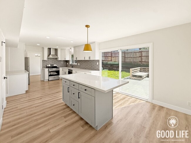 Photo - Modern 3BR/2BA Vista Home with 2-Car Garage and Private Yard