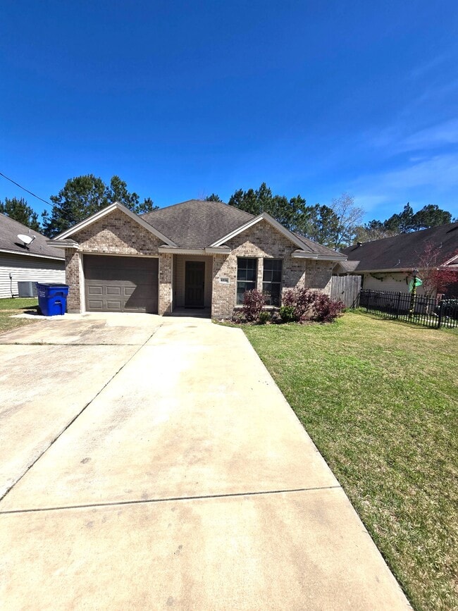 Photo - 6534 Westwood Village Dr