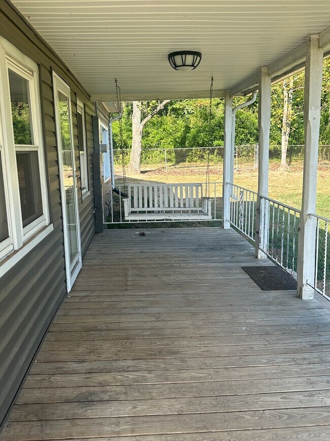 Photo - 271 Fairview Rd