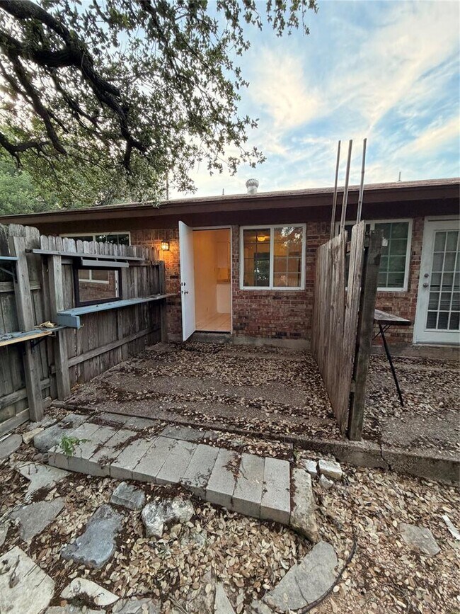 Photo - 3405 Willowrun Cove