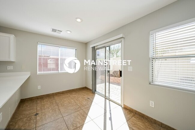 Photo - 3 Bedroom Pet-Friendly Home in LAS VEGAS, NV with Main Street Renewal