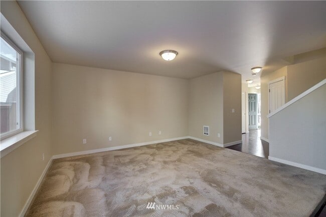 Photo - Your Perfect Lake Stevens Home — Stylish, ...
