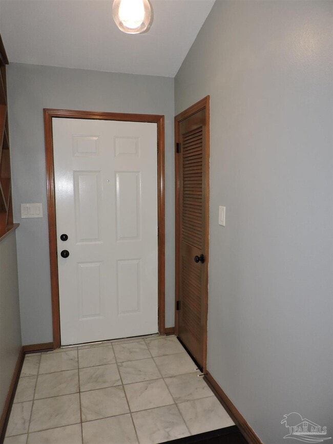 Photo - 1270 Palisade Rd