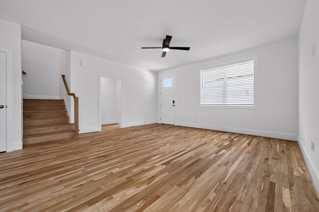 Photo - 3807 Burt Dr