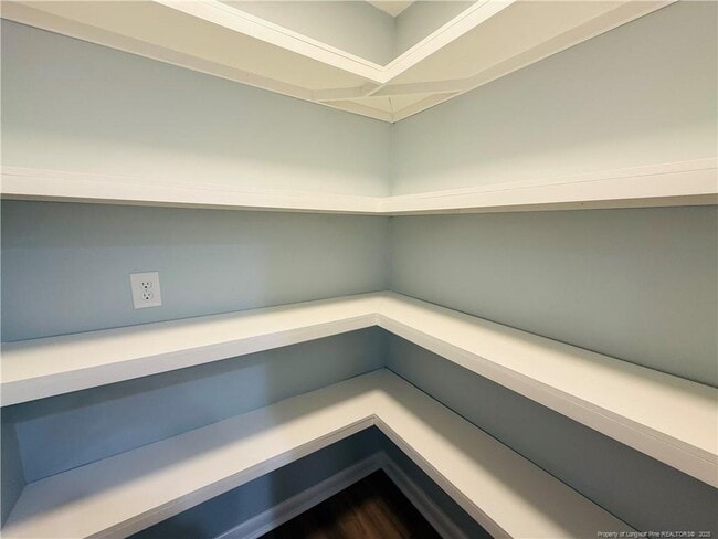 Photo - 300 Wedge Ct