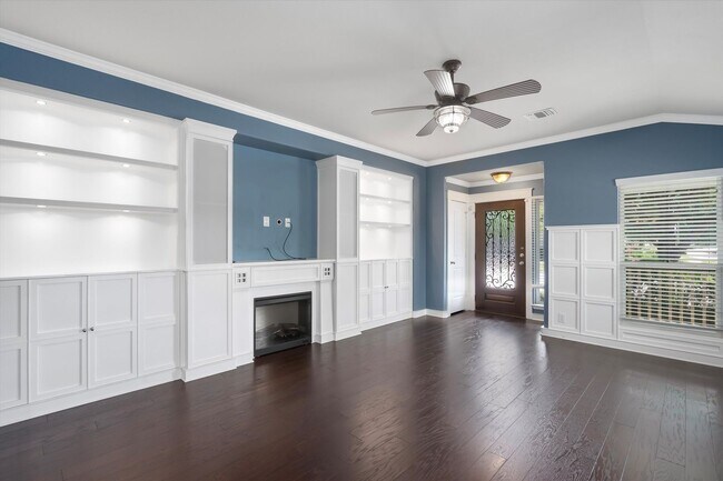 Photo - 8600 Harrier Dr