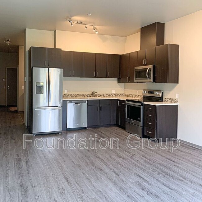 Photo - 2400 E Boston St