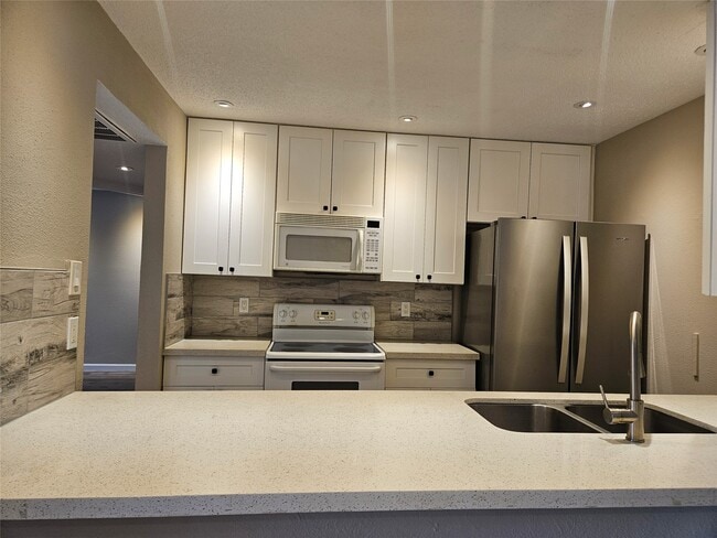Photo - 2816 S Bartell Dr Unit 33