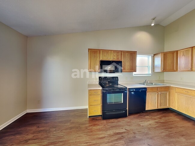 Photo - 7864 Fox Glen Dr