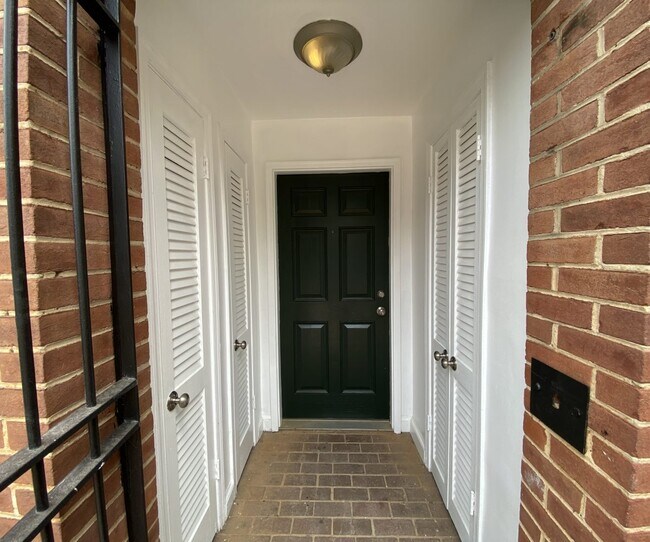 Photo - 412 4th St SE Unidad Lower