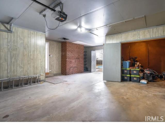 Photo - 1640 Hemlock Rd