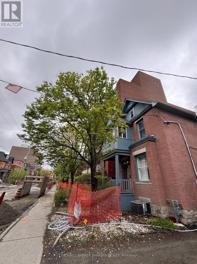 Photo - 58 James St Unit 1