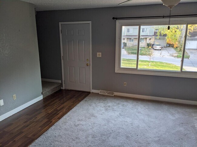 Photo - 2107 10th St Pl