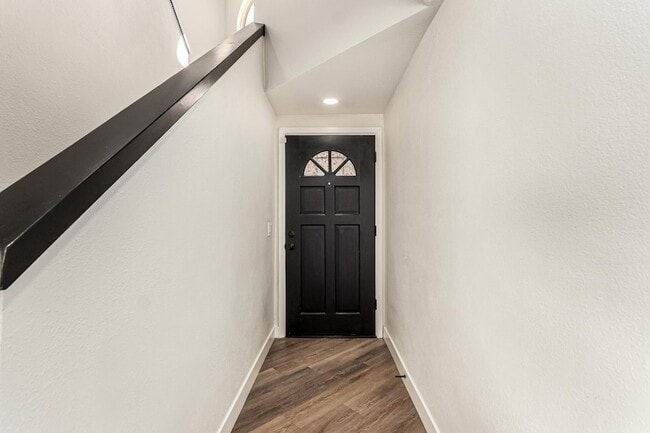 Photo - 1538 E Laurel Ave