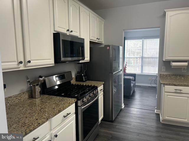 Building Photo - 9521 Woodyard Cir