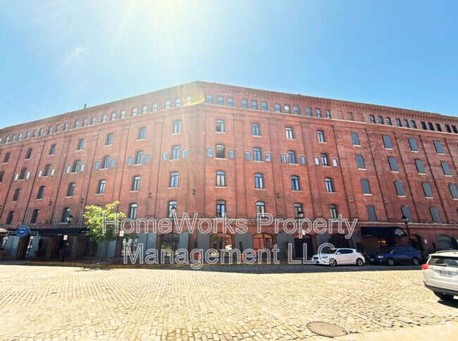 Building Photo - 1000 Fell St Unit 214 Rental
