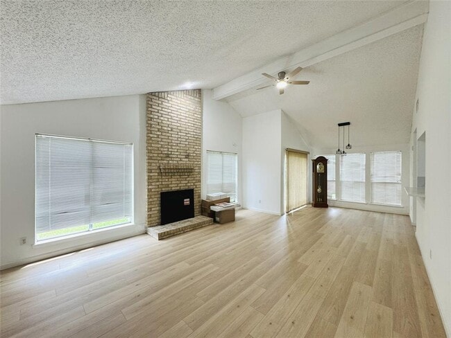 Building Photo - 2906 Shadow Trail Dr Rental