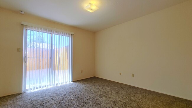 Photo - General Marshall St (308) Unit 1