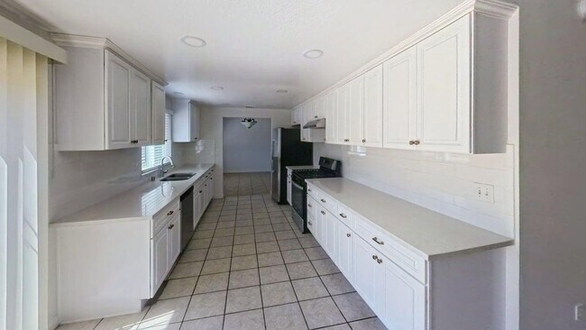 Photo - 13677 Golden Eagle Ct
