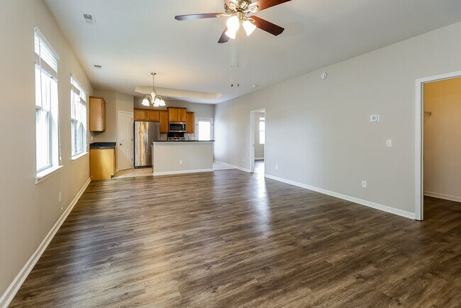 812 Old Forester Ln