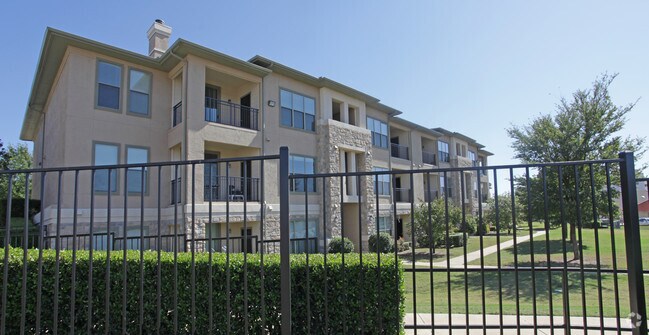 Verandas At City View Apartments For Rent In Fort Worth Tx Forrent Com Verandas At City View Apartments For Rent In Fort Worth Tx Forrent Com
