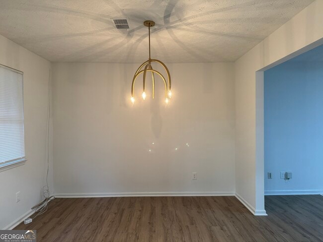 Photo - 5317 Medena Way